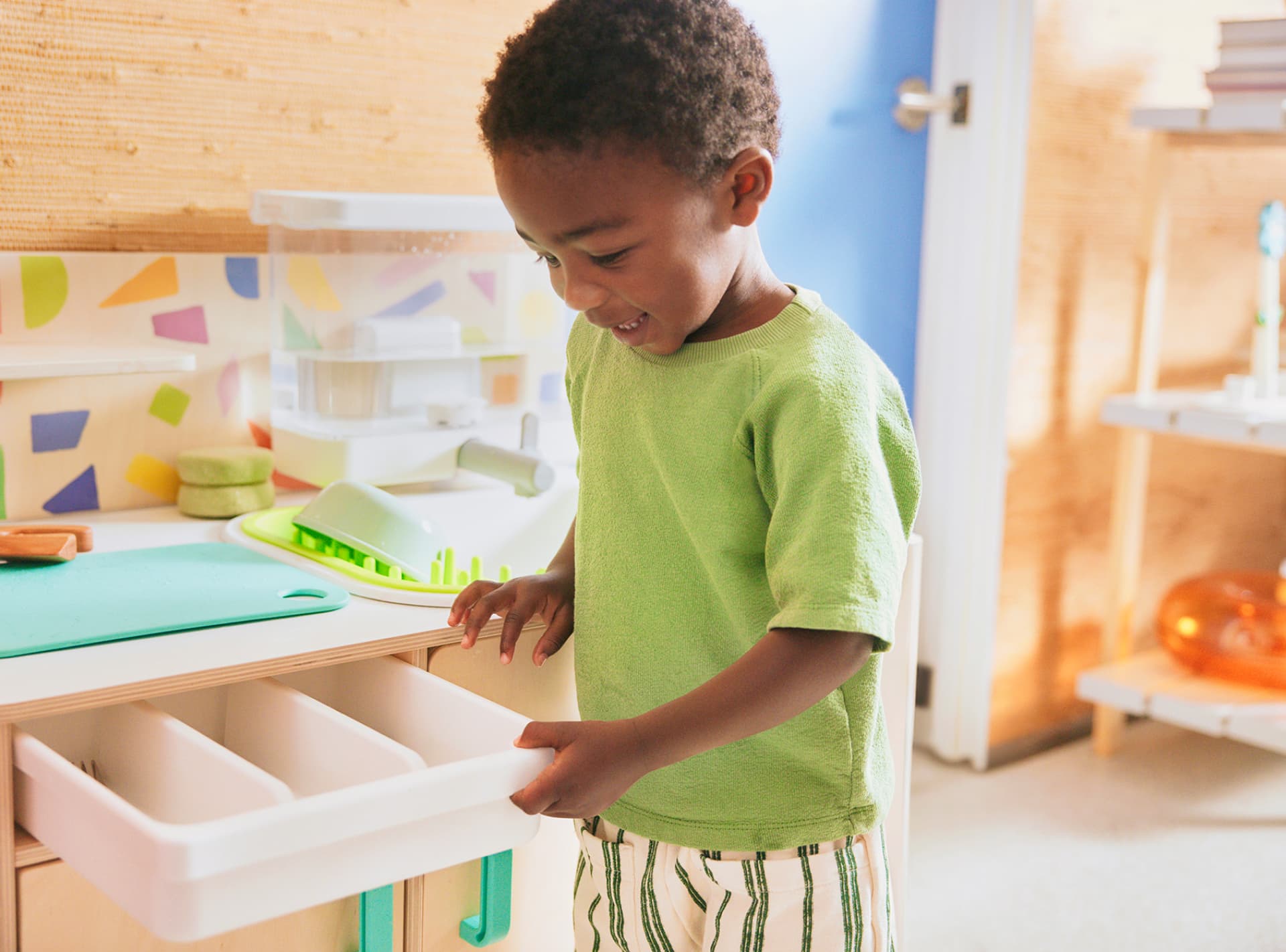 Lovevery The Real Life Play Kitchen